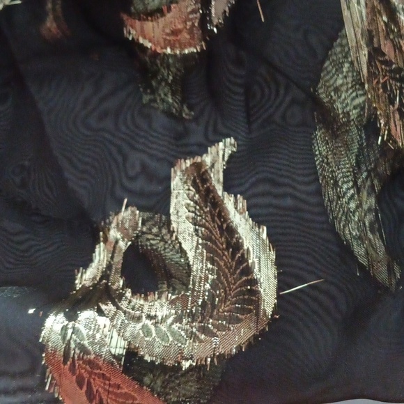 Glentex Black Gold Metallic Rayon Scarf - Picture 5 of 9